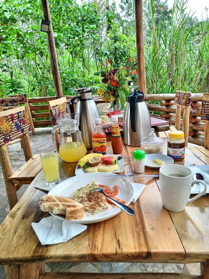Chimpanzee Capital Safari Lodge Bigodi Εξωτερικό φωτογραφία